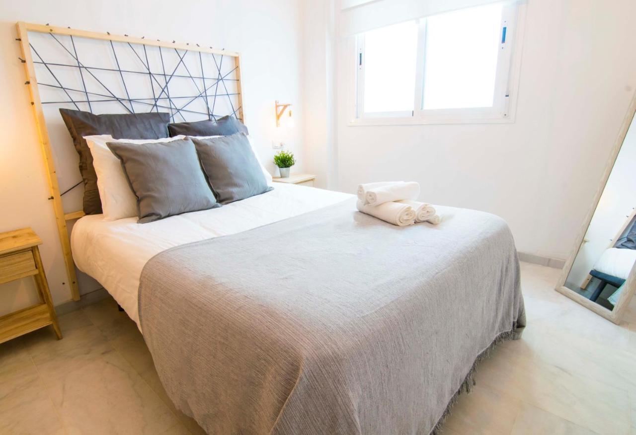 P&P Apartaments Carrera de Capuchinos Málaga Exterior foto