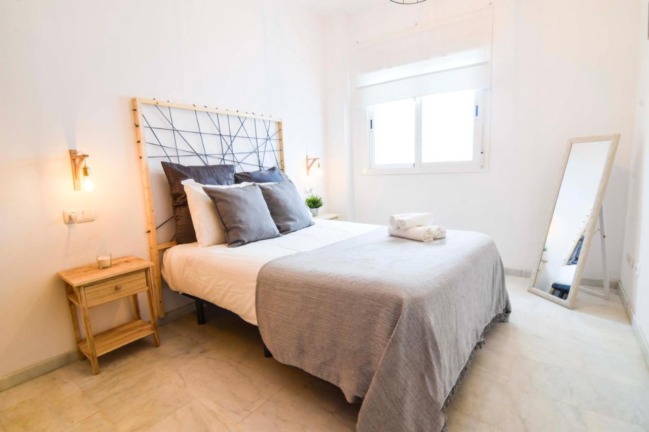 P&P Apartaments Carrera de Capuchinos Málaga Exterior foto